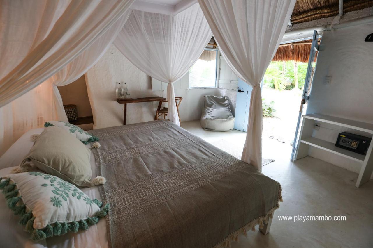 Готель Playa Mambo Eco Cabanas Тулум Екстер'єр фото